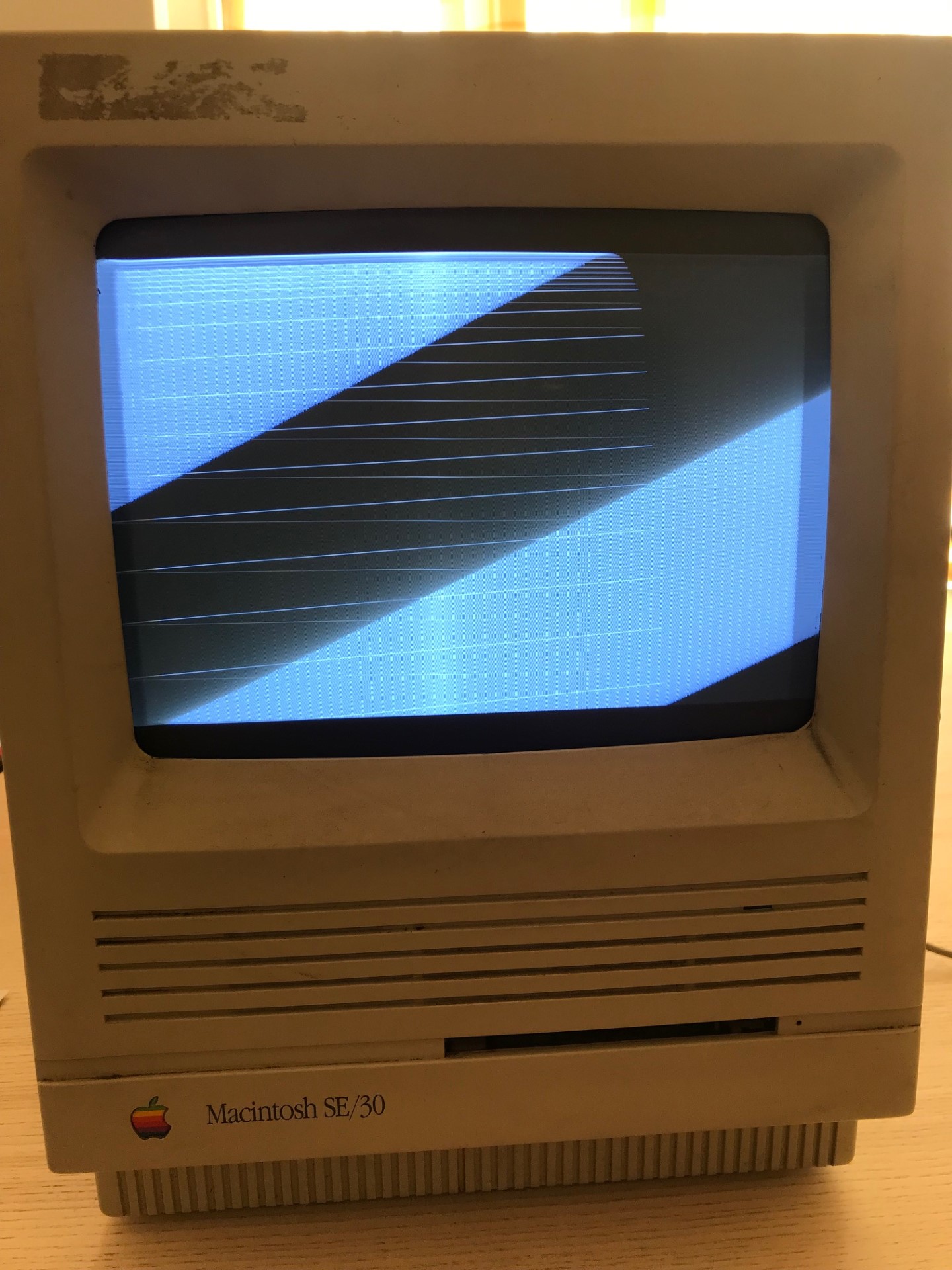 Macintosh SE/30 recap and repair - Dreamcast.nu